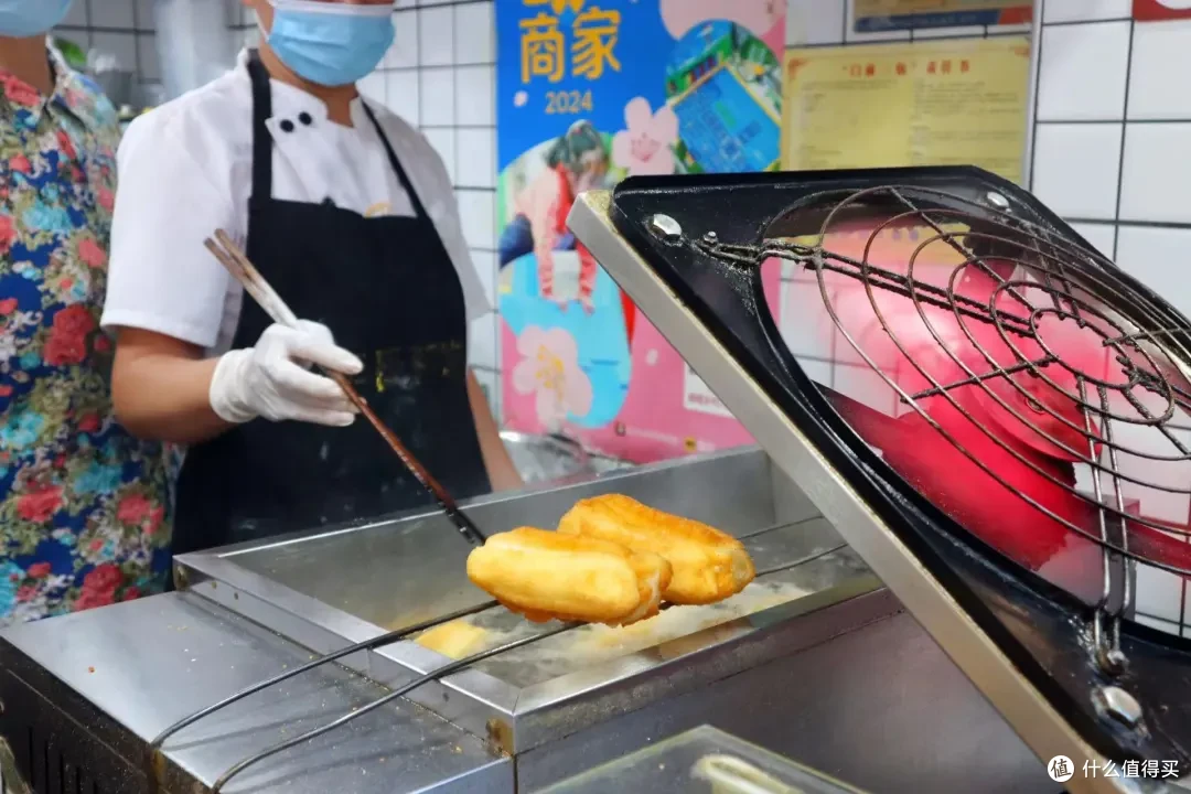 一天5顿不重样,来这座城市得带上1TB的胃!