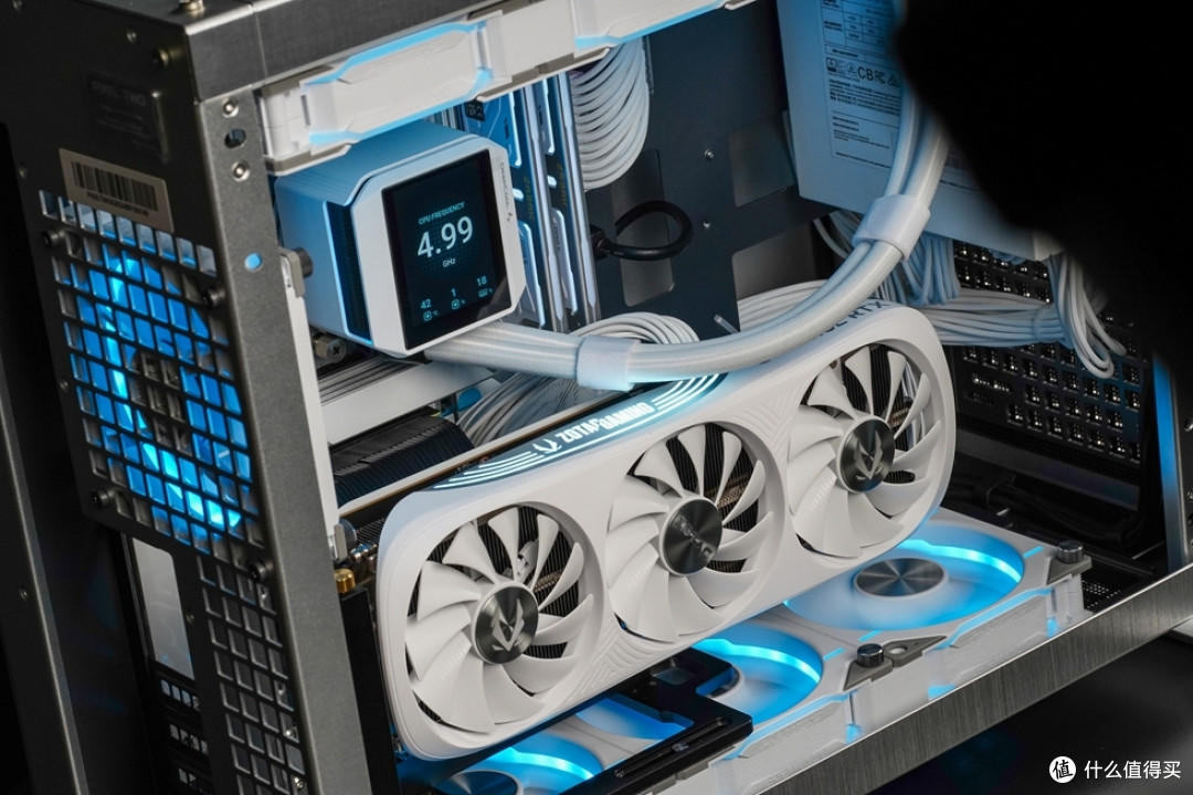 Abee Pixel Two+技嘉 X870E Aorus Pro Ice+索泰 RTX 4080 SUPER 装机分享!