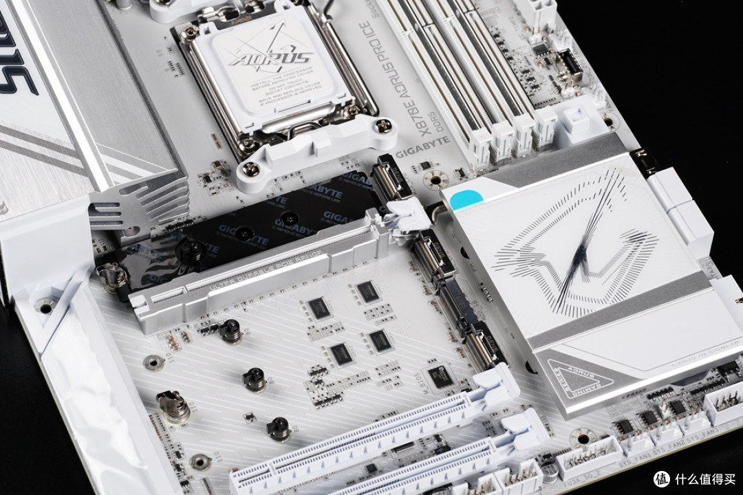 Abee Pixel Two+技嘉 X870E Aorus Pro Ice+索泰 RTX 4080 SUPER 装机分享!