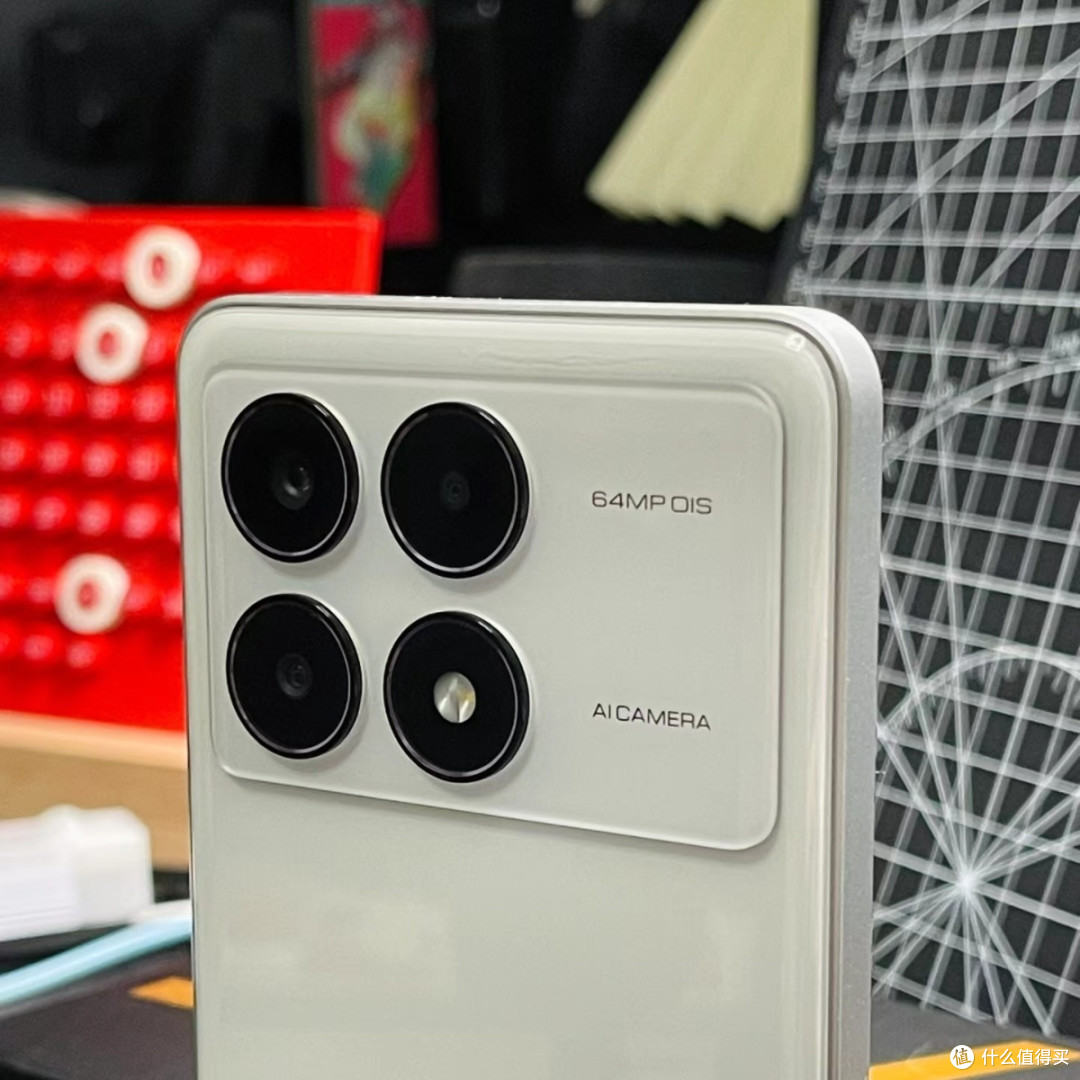 红米Redmi K70E:预算一两千的靠谱之选?