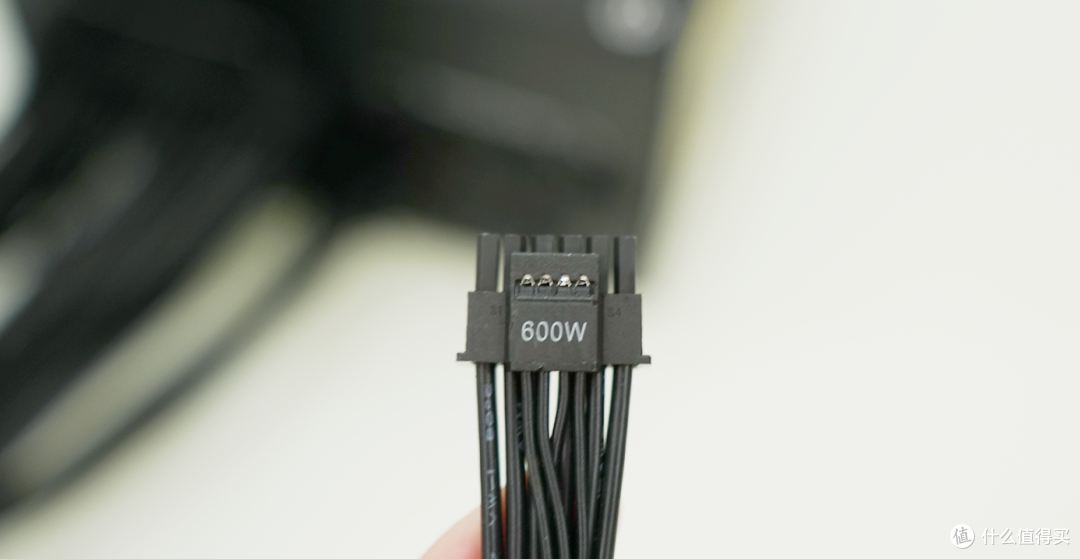 双11装机电源如何选!安钛克Titan1 000W金牌全模组使用分享