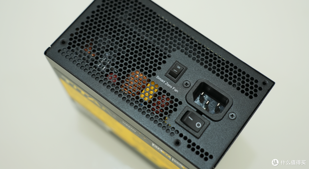 双11装机电源如何选!安钛克Titan1 000W金牌全模组使用分享