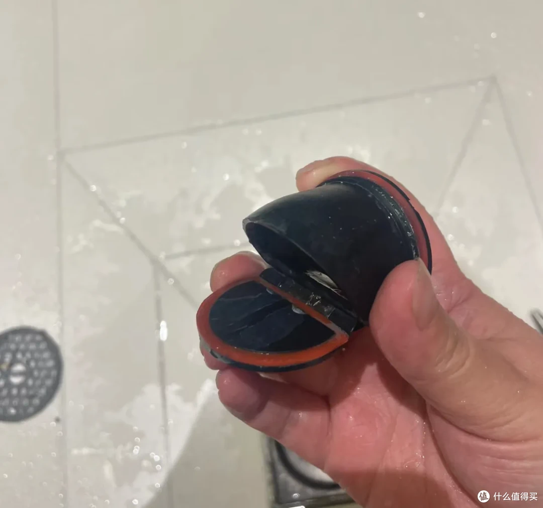 太扎心！用上明卫才知道：买房最大的谎言是“明厨暗卫”