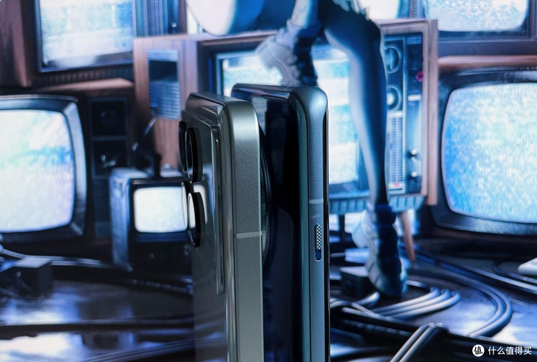 2024双11预算2000元买手机,抄底上半年明星机型才叫性价比,一加Ace 3和红米K70选哪台?