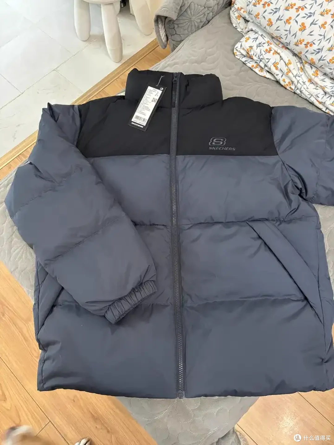 拒绝虚假宣传!专家教你识别真假羽绒服的小技巧