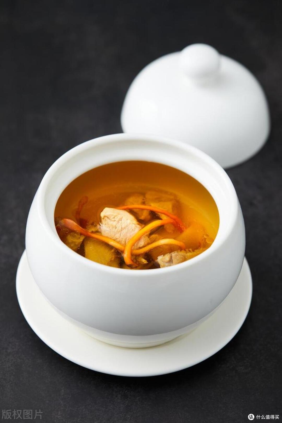 来广东，这10大经典“老火靓汤”别错过，火候足，时间长，营养高