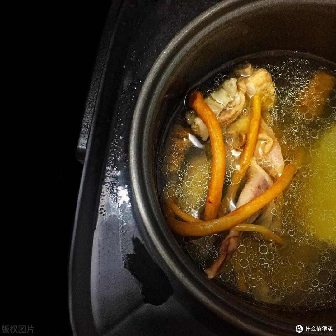 来广东，这10大经典“老火靓汤”别错过，火候足，时间长，营养高