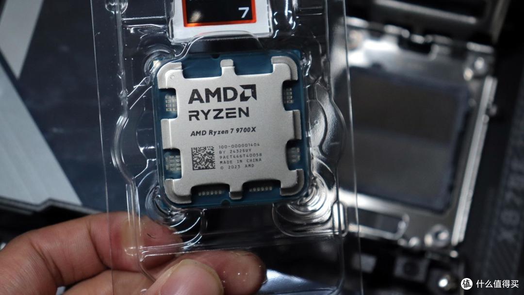 DIY组装:技嘉X870E搭配AMD锐龙9700X+4070显卡这套配置怎么样