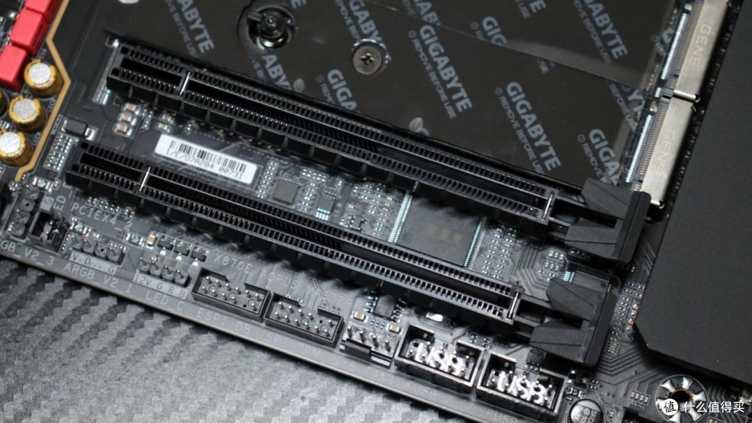 DIY组装:技嘉X870E搭配AMD锐龙9700X+4070显卡这套配置怎么样