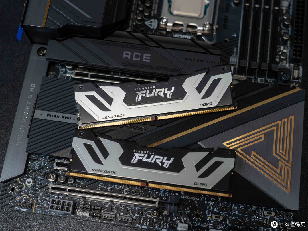 轻松驾驭英特尔U9 285K，微星MEG Z890 ACE全网首发测评