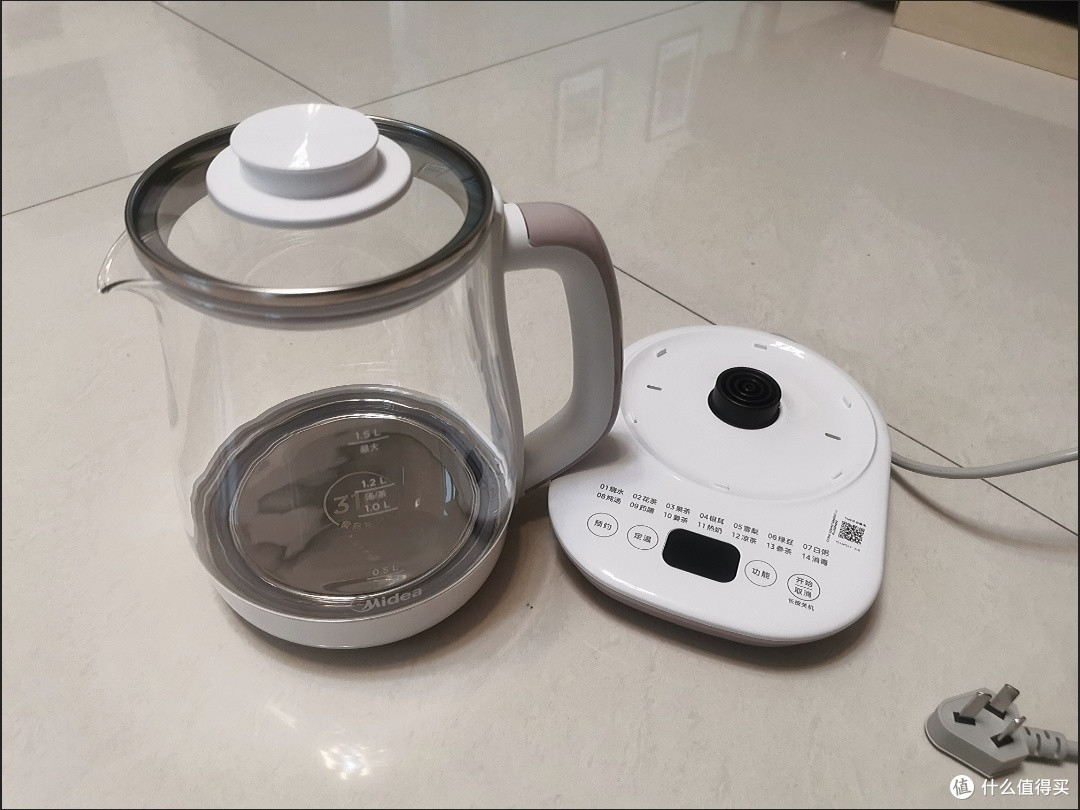 美的2L全自动养生壶,母婴级316L材质,煮茶新风尚