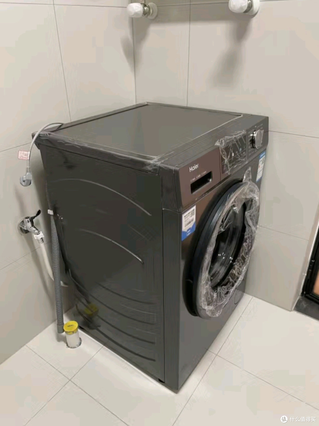海尔滚筒洗衣机EG100MATE29S