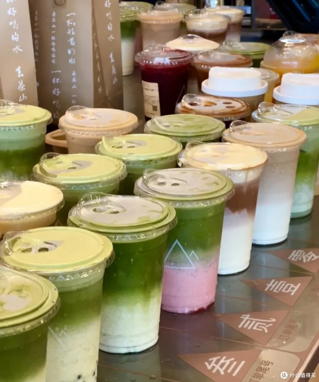 勇闯一线城市的地方茶饮们,能成为下一个“霸王茶姬”嘛?