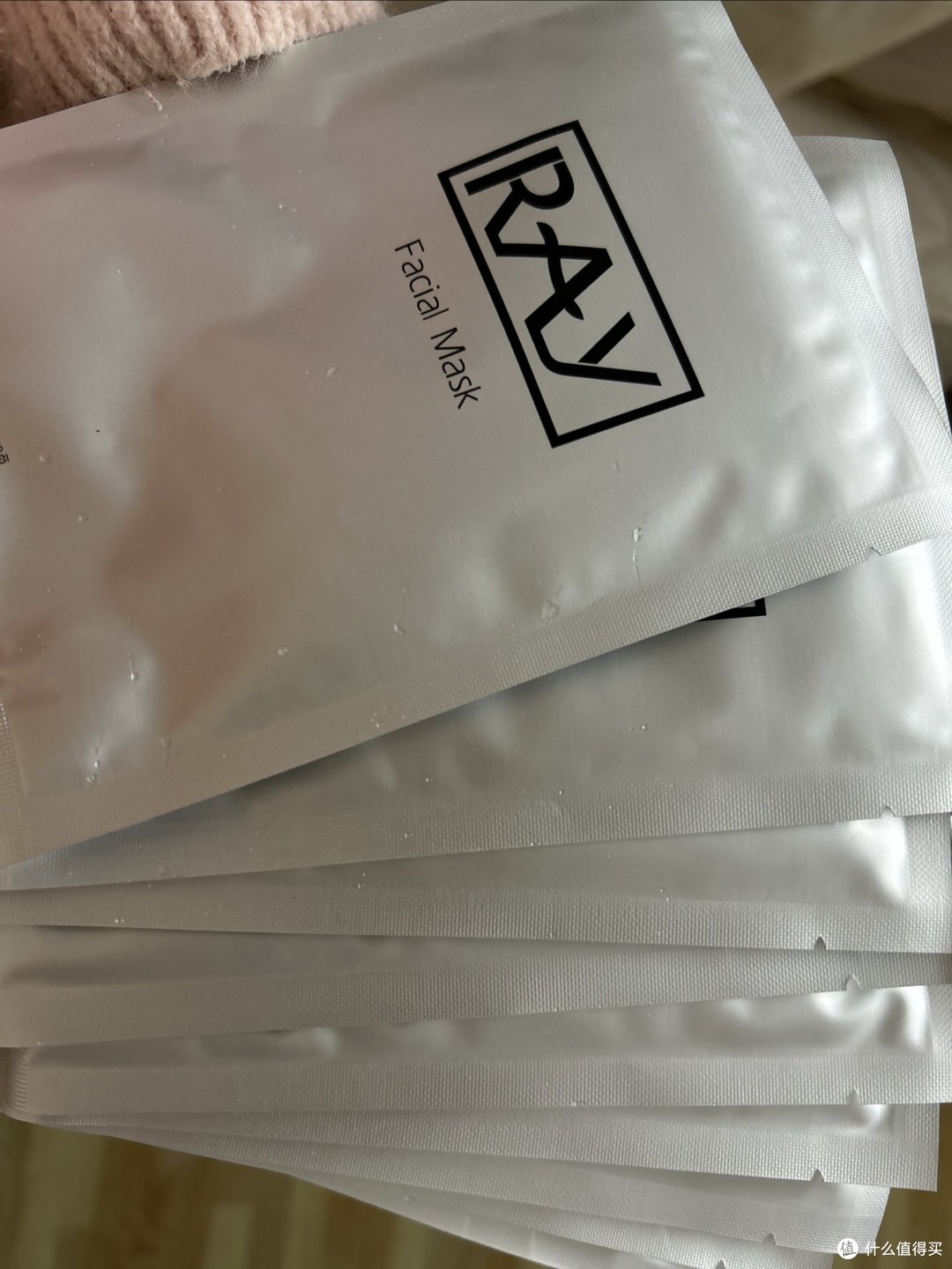 皮肤太干又懒?不想敷面膜?那么我推荐你试试妆蕾补水面膜,相信你一敷就停不下来