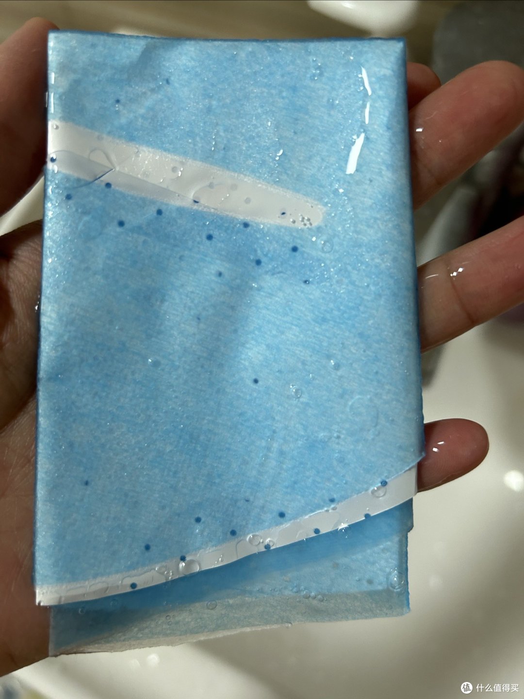 皮肤太干又懒?不想敷面膜?那么我推荐你试试妆蕾补水面膜,相信你一敷就停不下来