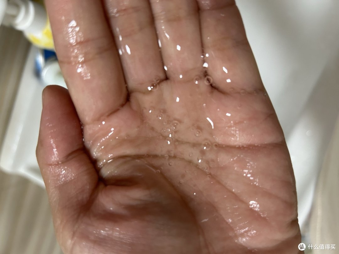 皮肤太干又懒?不想敷面膜?那么我推荐你试试妆蕾补水面膜,相信你一敷就停不下来