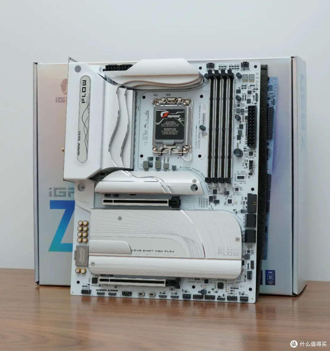 大幅提升能效比与稳定性，intel Ultra 9 285K&搭载全新bios的七彩虹iGame Z890 FLOW首发测评