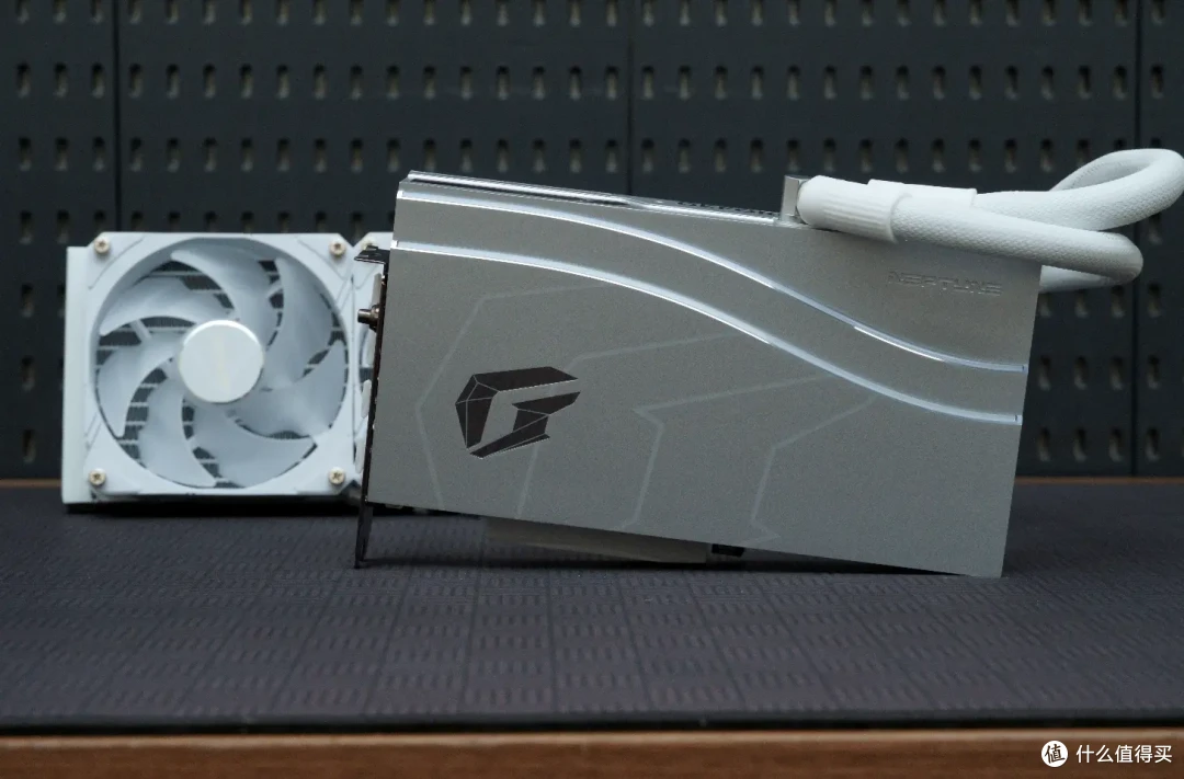 大幅提升能效比与稳定性，intel Ultra 9 285K&搭载全新bios的七彩虹iGame Z890 FLOW首发测评