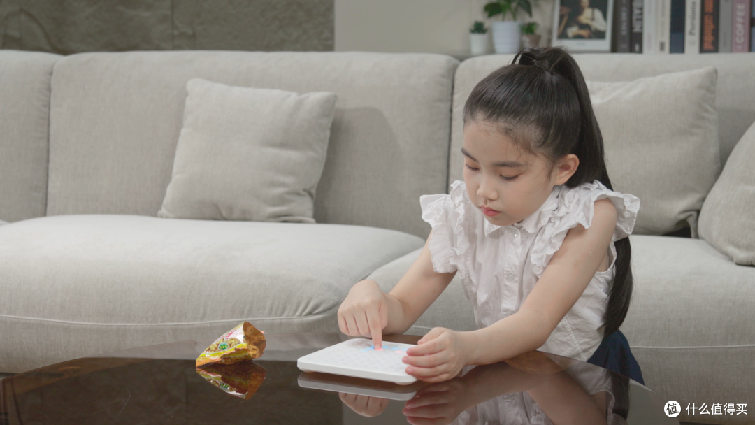 人类幼崽锻炼思维必备好物~高科技二近制 AI智能棋盘 B1与 AI对弈,一棋提升六大能力,多种玩法更益智!!