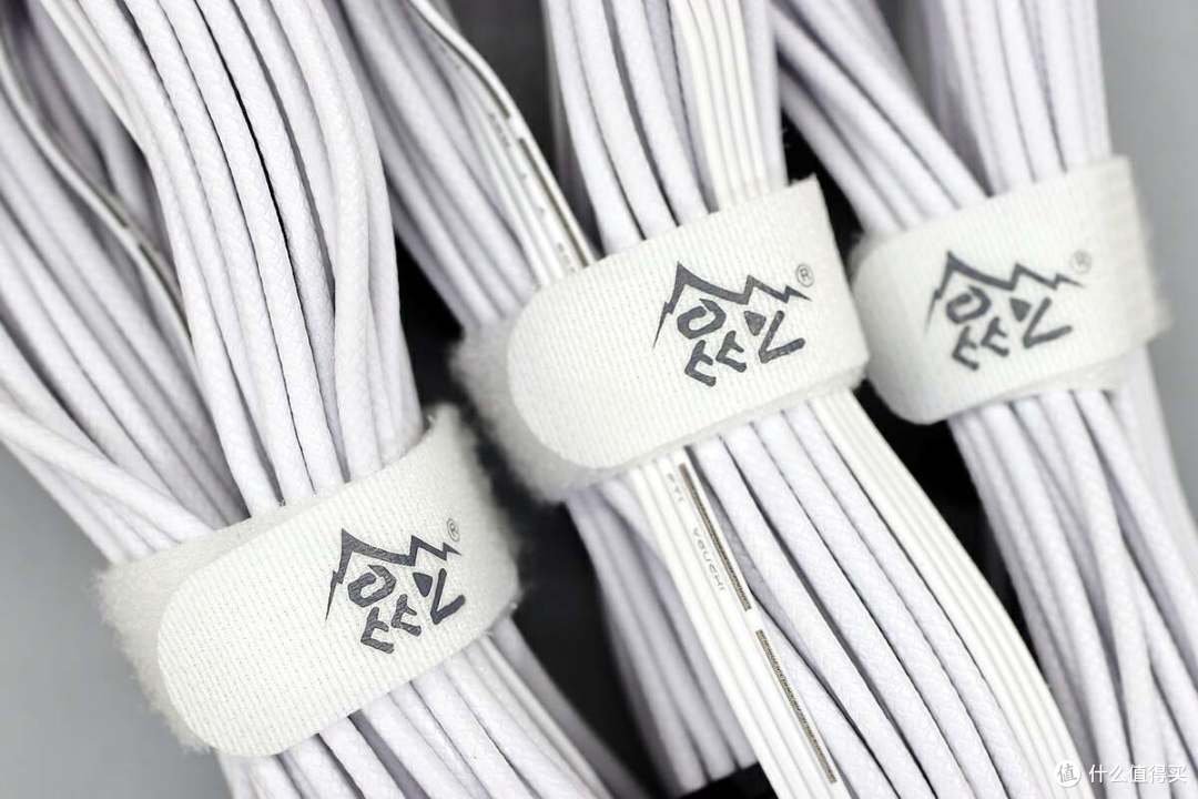 拆解报告:鑫谷昆仑九重KE-1300P白金牌数字电源