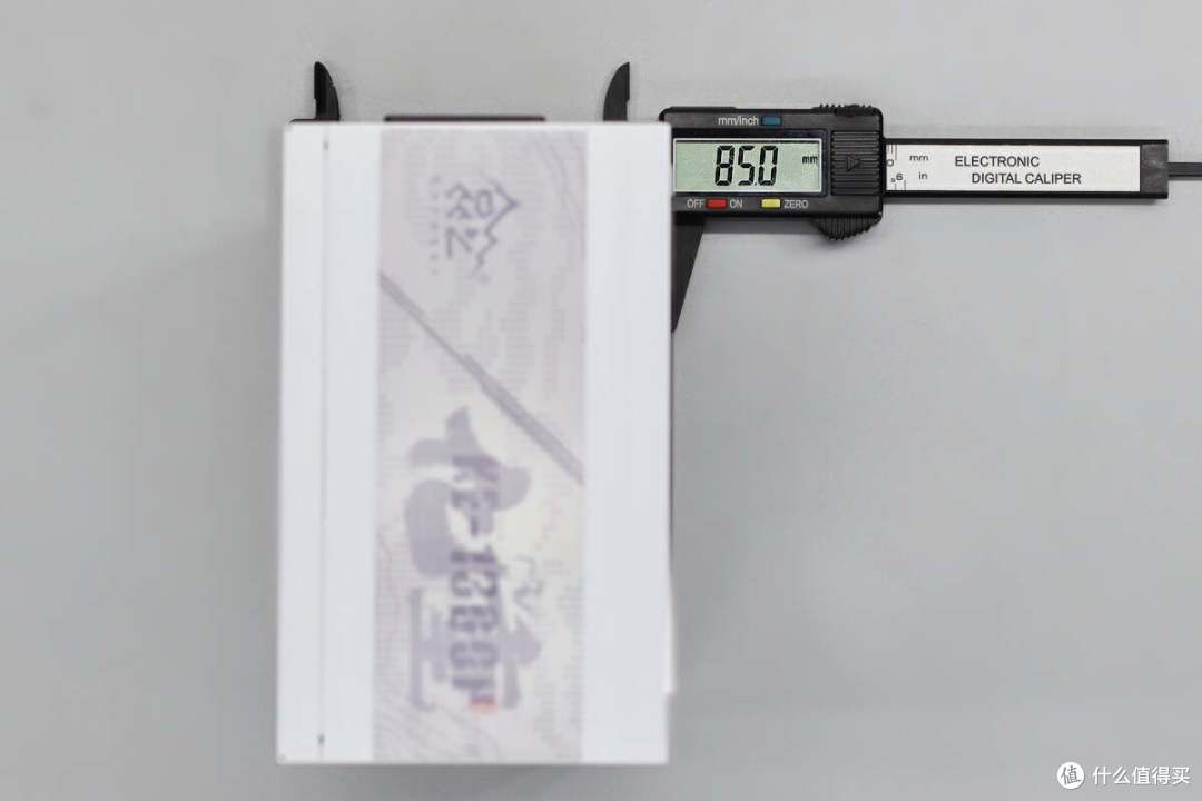 拆解报告:鑫谷昆仑九重KE-1300P白金牌数字电源