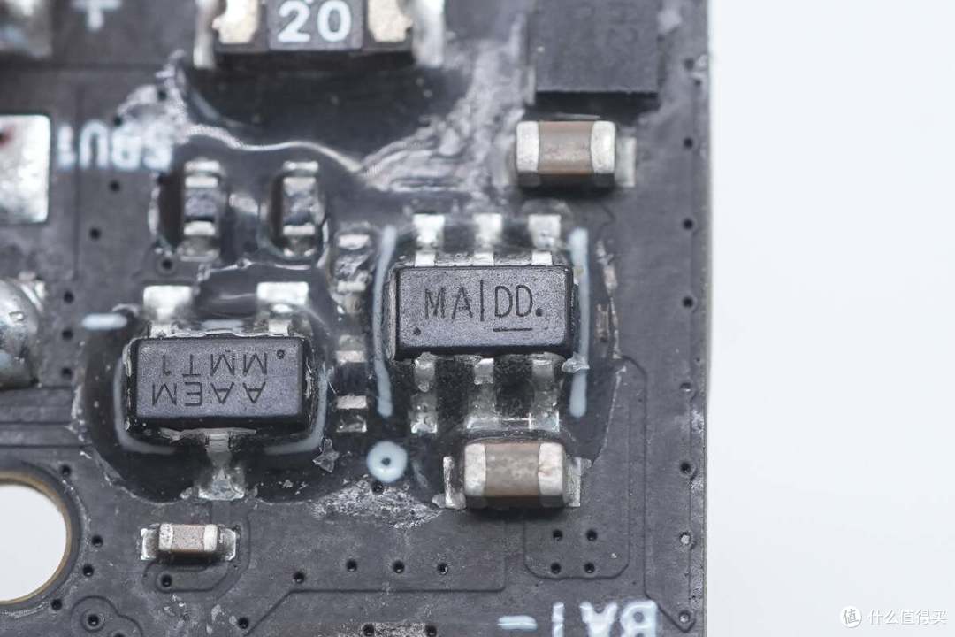 拆解报告：华为智选 usmile智能电动牙刷U7 Pro