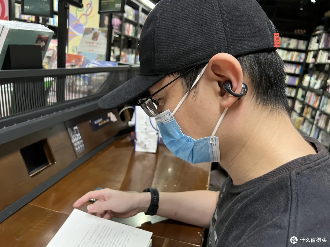 能够焊在耳朵上的更轻更舒适的南卡UItra 耳夹式真无线蓝牙耳机来咯