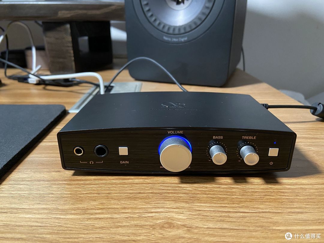 平衡输出1015mW,价格比小尾巴还低!山灵EH1台式解码耳放真疯狂