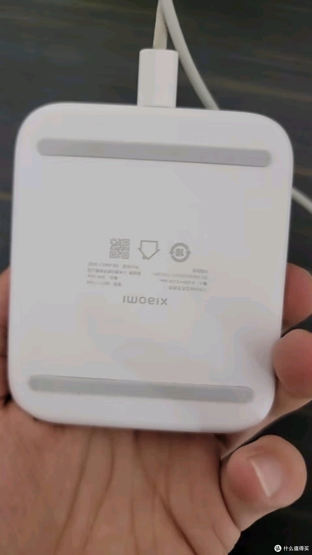 小米30W无线充，告别线缆束缚！