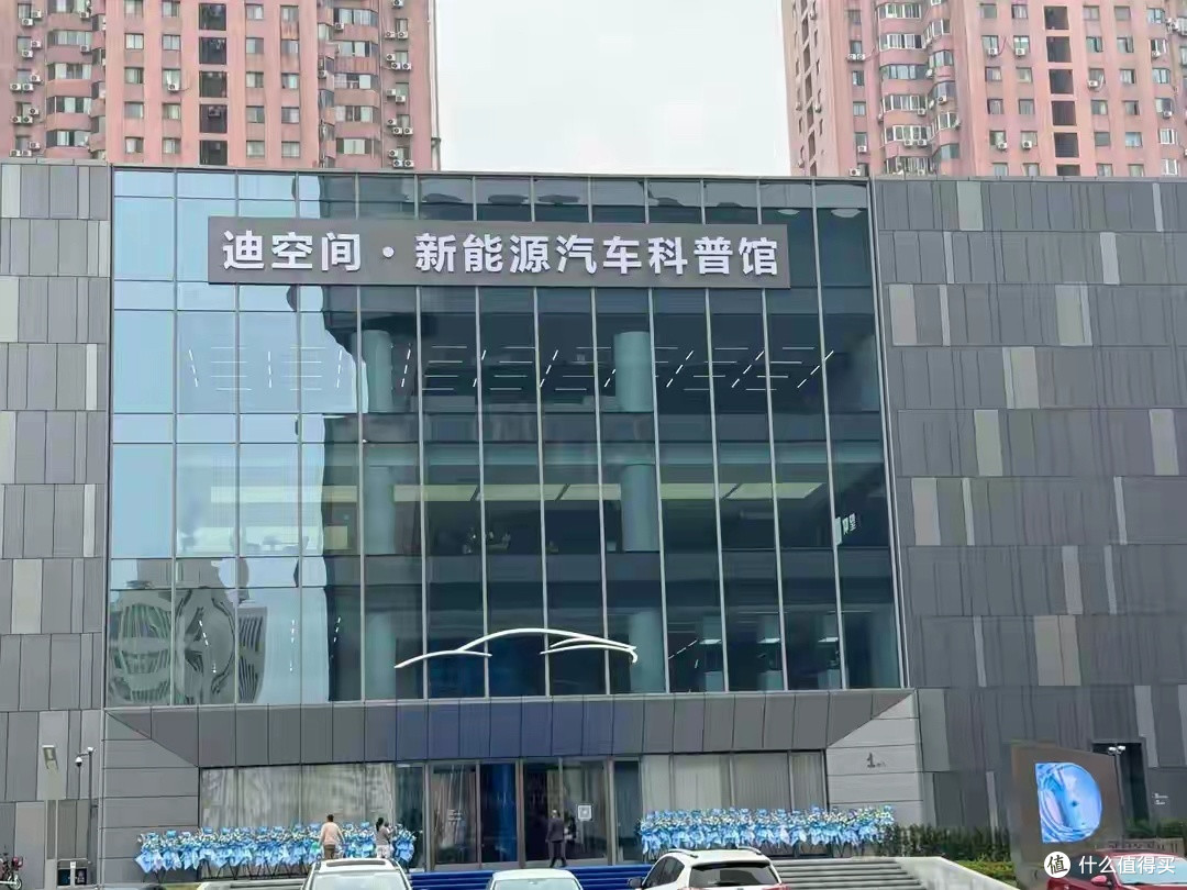 不看不知道,一看吓一跳,比亚迪郑州迪空间太壮观了