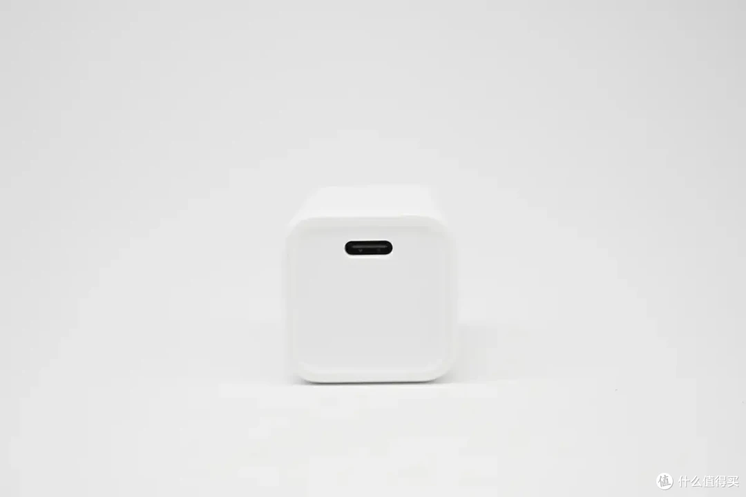 奥海35W USB-C电源适配器评测,更适配iPhone 16的充电器