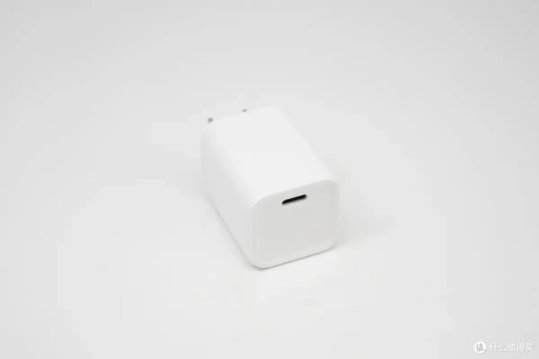 奥海35W USB-C电源适配器评测,更适配iPhone 16的充电器