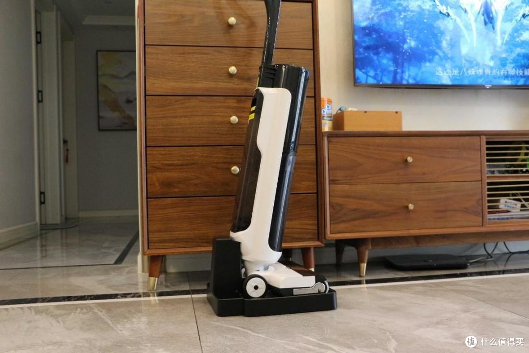 扫、吸、拖一次搞定,戴森都不香了?希亦T800洗地机测评
