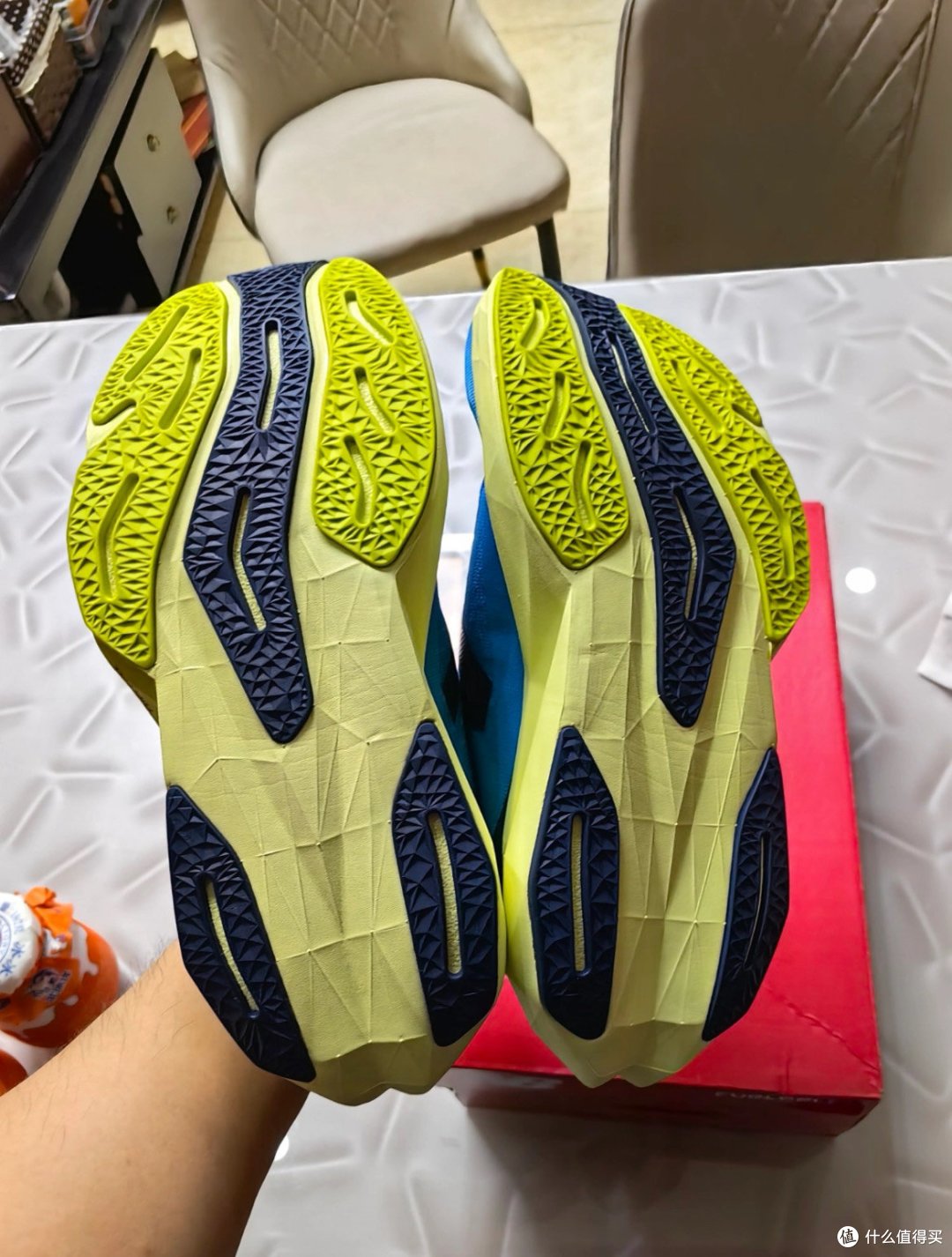 nb家的rebel v4到底怎么样🤔