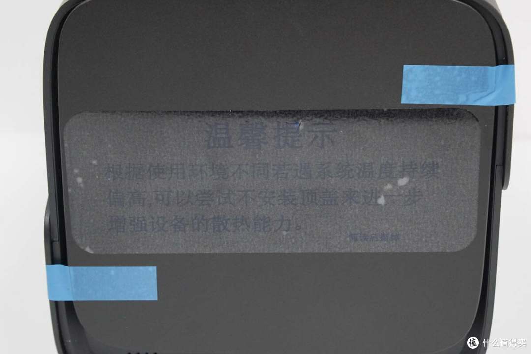 “6”盘位设计,支持虚拟机和Docker等更多玩法,极空间私有云Z423标准版评测