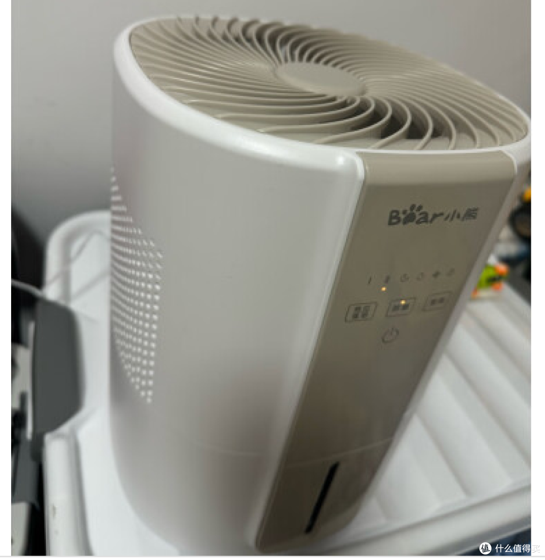 双十一购后晒:小熊加湿器,让干燥的空气变得温柔