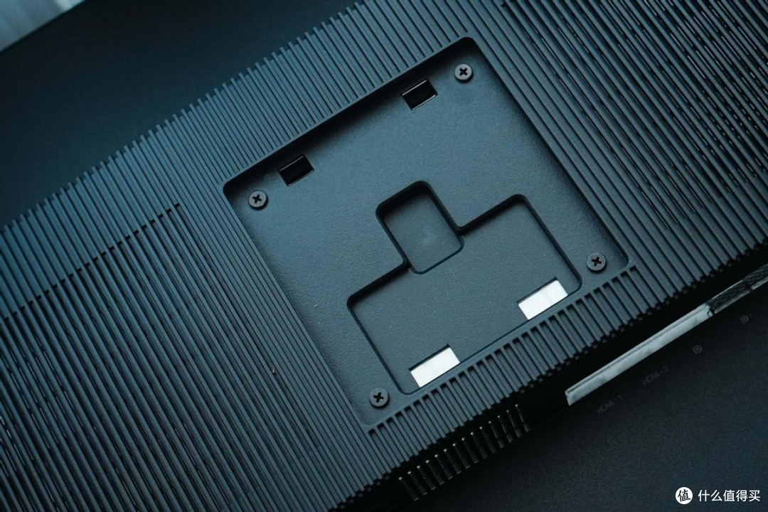 适合高端设计、自媒体创作、3D渲染的4k MiniLED高清显示器,联想ThinkVision P27pz开箱评测