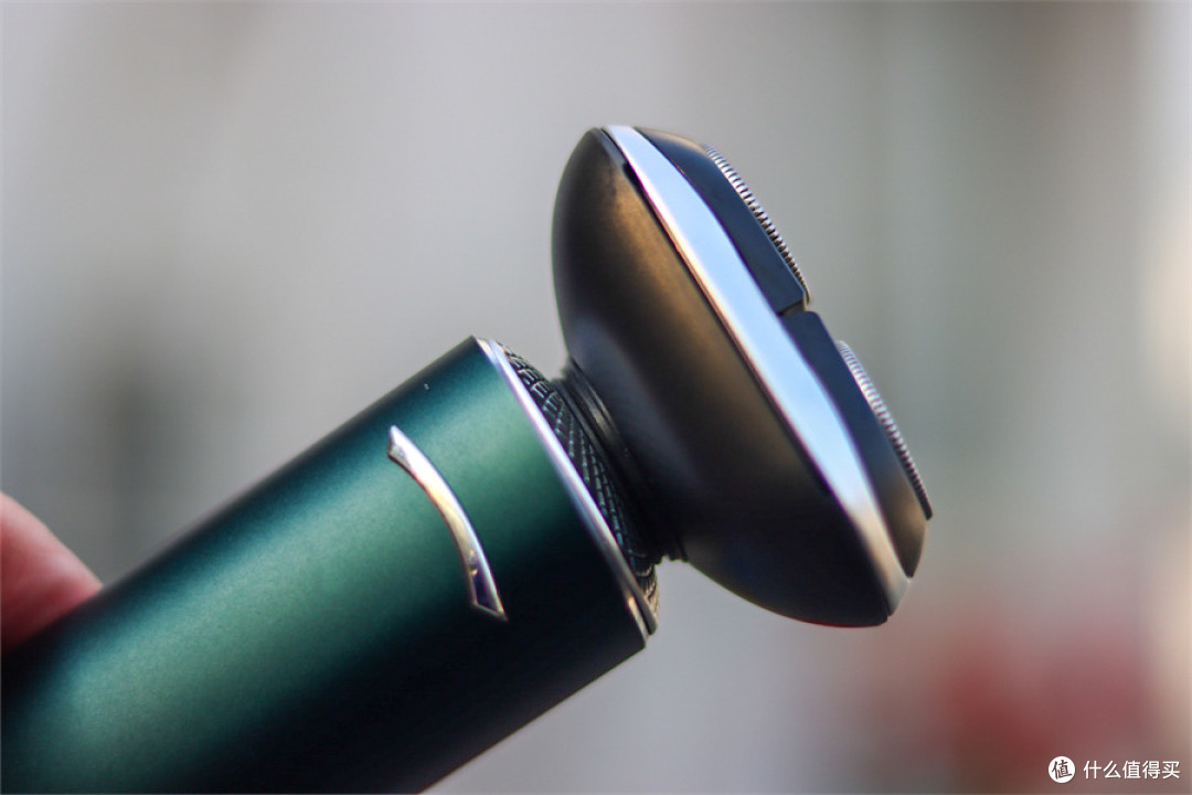 未野 MAX电动剃须刀测评，千元级净须性能不输顶级旗舰