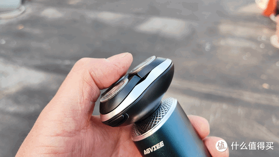 未野 MAX电动剃须刀测评，千元级净须性能不输顶级旗舰