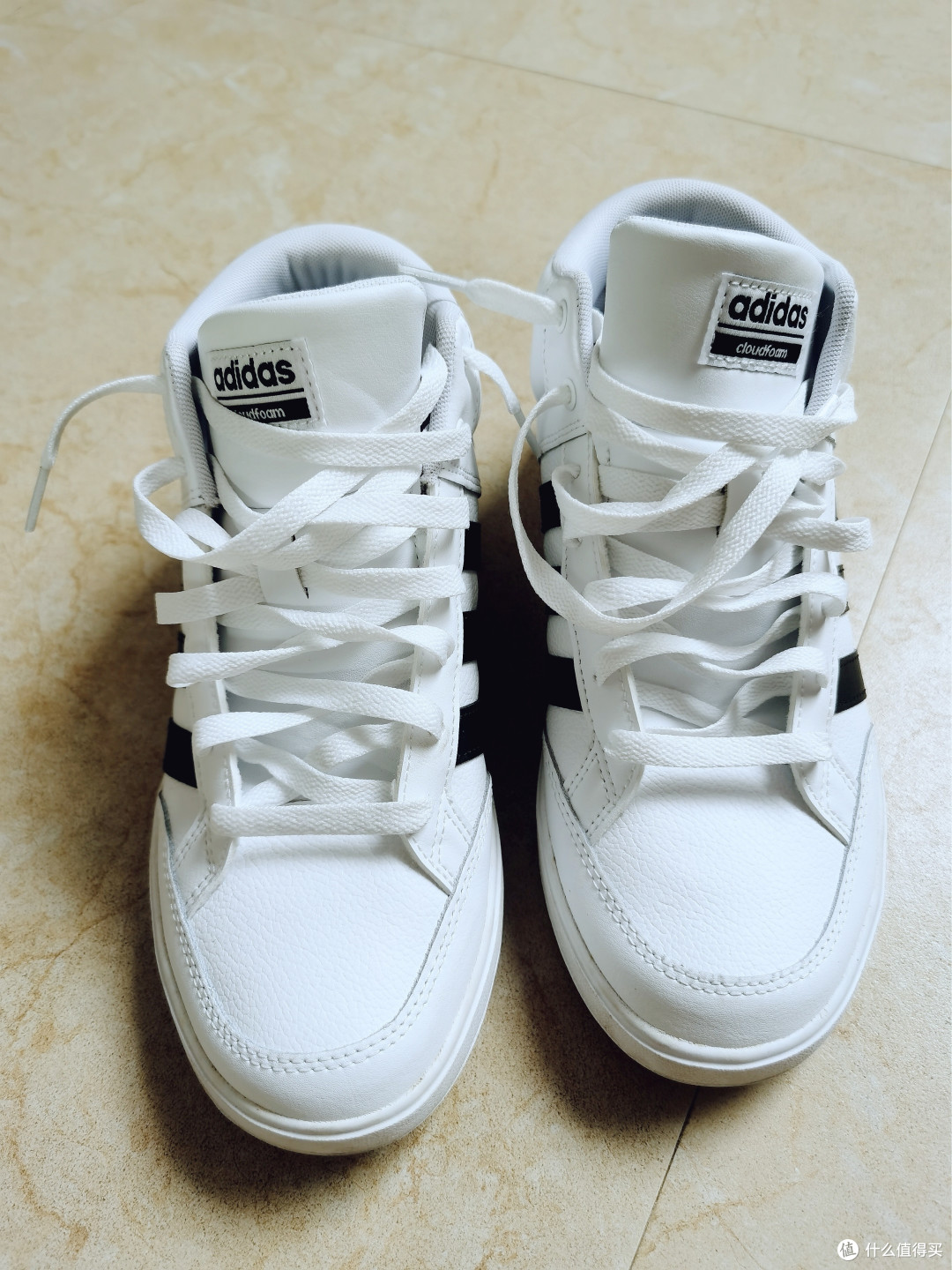 双11超值购!Adidas网球鞋,孩子的时尚运动新宠!