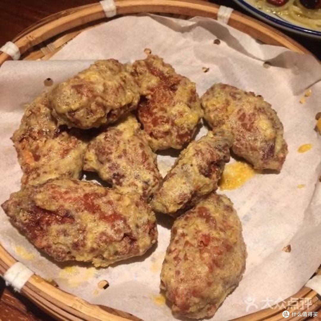 投影仪选购指南：性能参数详解