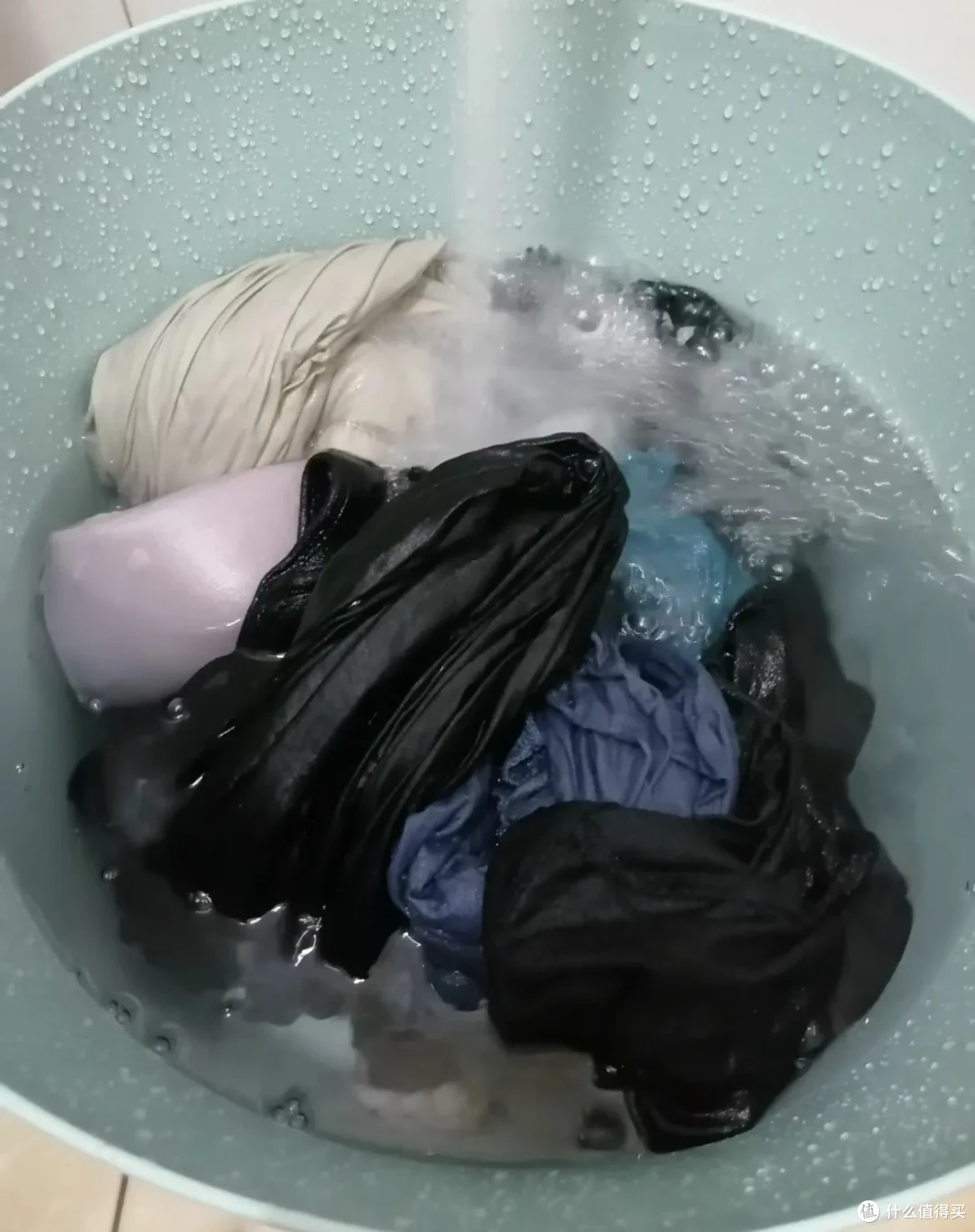 小米出了分区洗衣机，袜子分开洗，到底是伪需求还是真刚需？