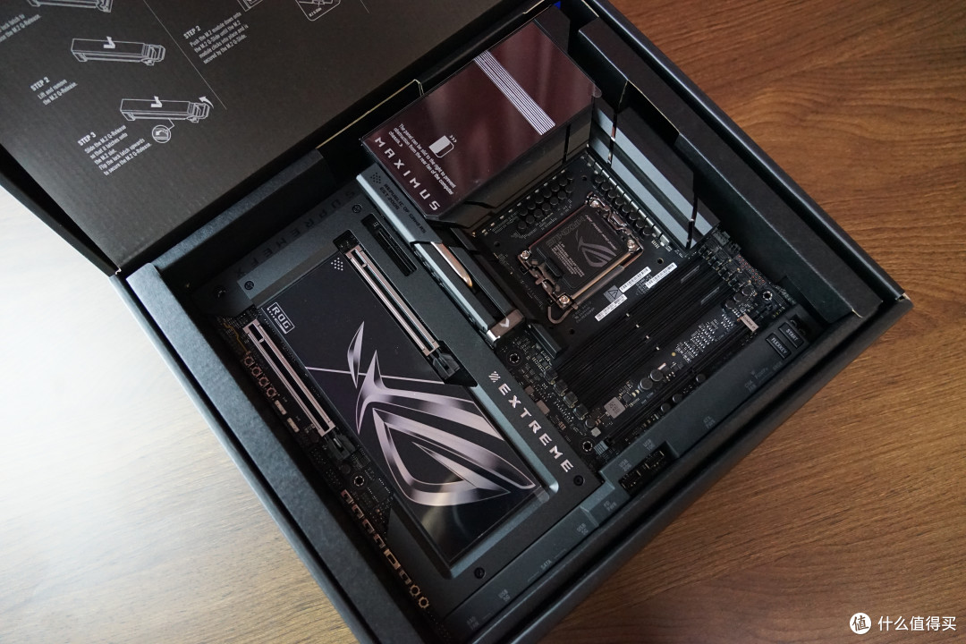 再次开箱一次9999的主板——ROG Z890 EXTREME