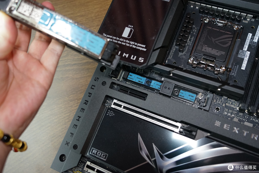 再次开箱一次9999的主板——ROG Z890 EXTREME
