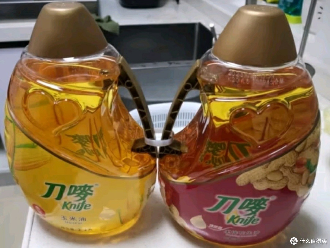 刀唛(Knife)玉米油 + 花生油组合套装:团购送礼的上佳之选