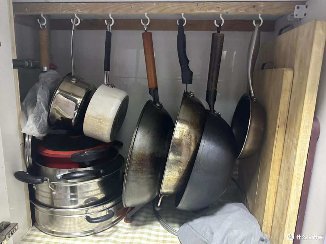 入住久了,我发现家里乱都是攒出来的,全是中国家庭的通病