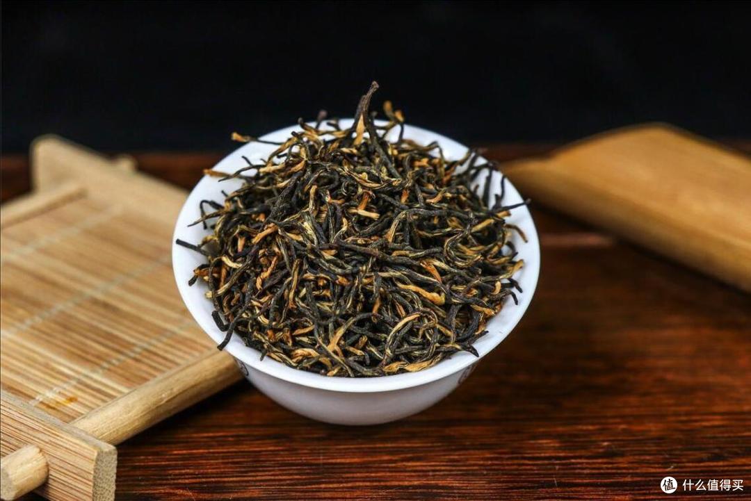 中国十大名茶都有什么?五花八门的“茶名”是咋取的?来涨知识了