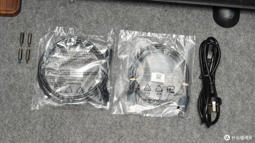 是时候感受OLED了|微星 MAG 321UPX QD-OLED显示器