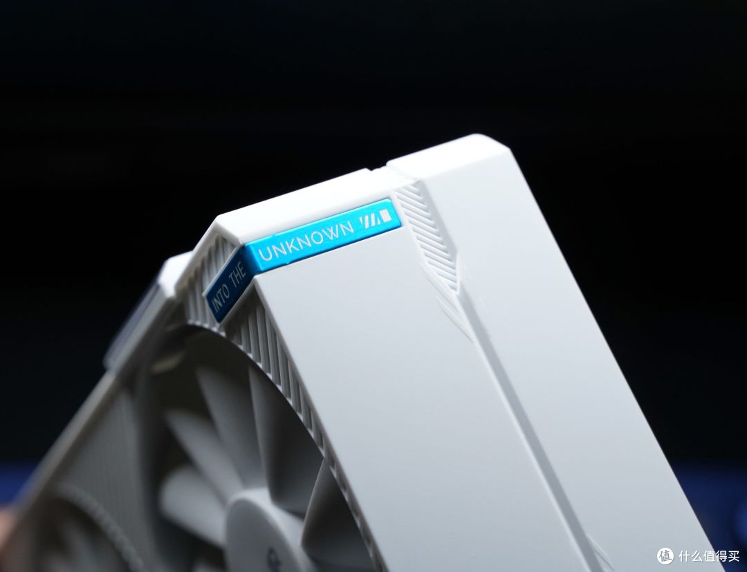 游戏+生产力才卖1799 蓝戟Arc A770 Photon 8G显卡体验