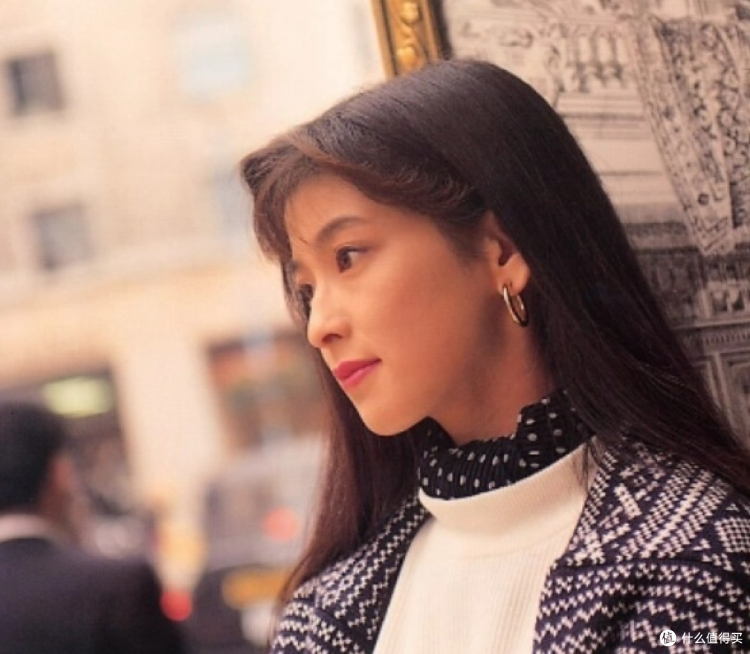 你可以不喜欢蜡笔小新,但是你必须佩服小新的审美~~
